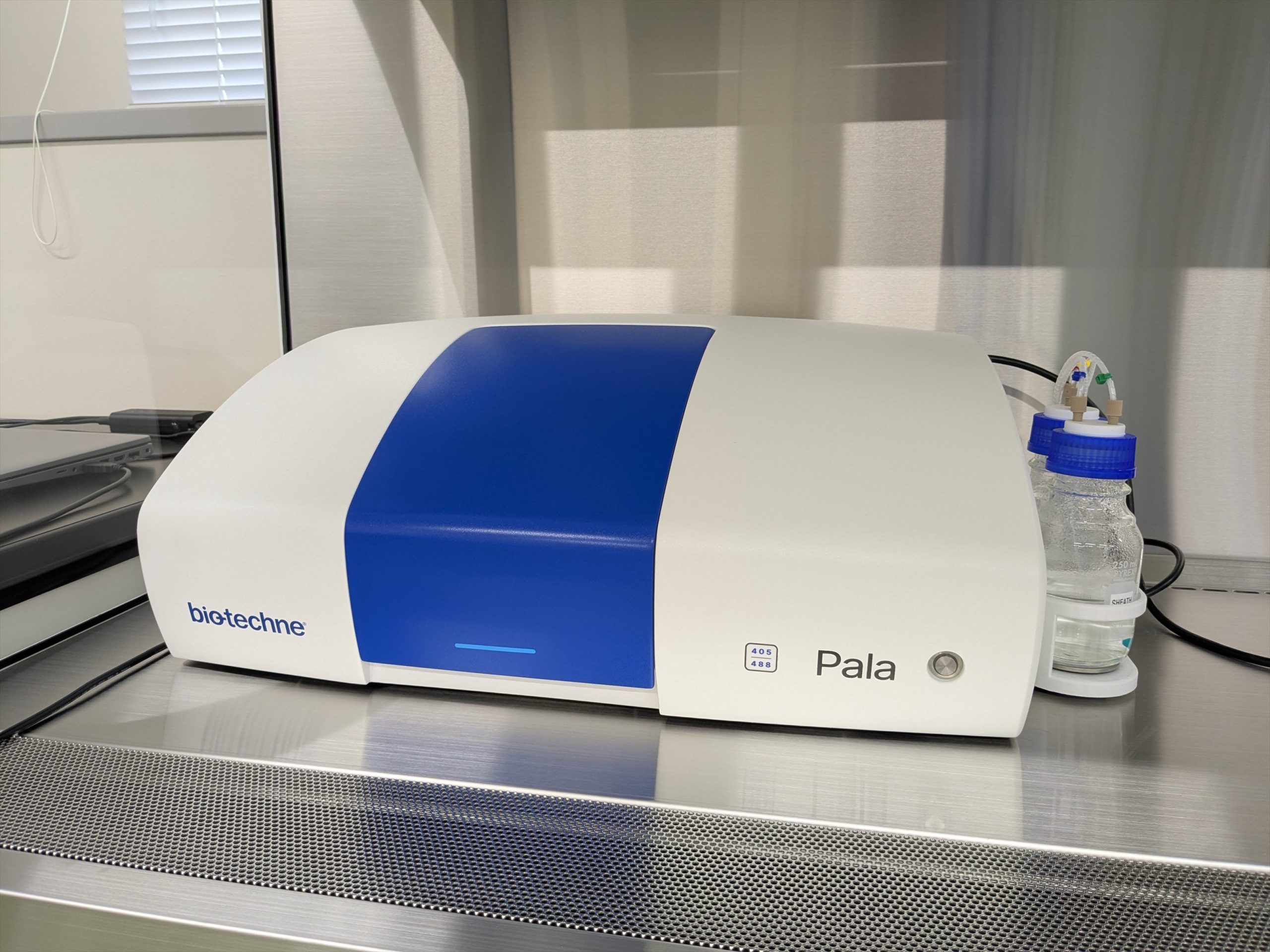 Cell sorter and single cell dispenser - Institute of Plant Science
